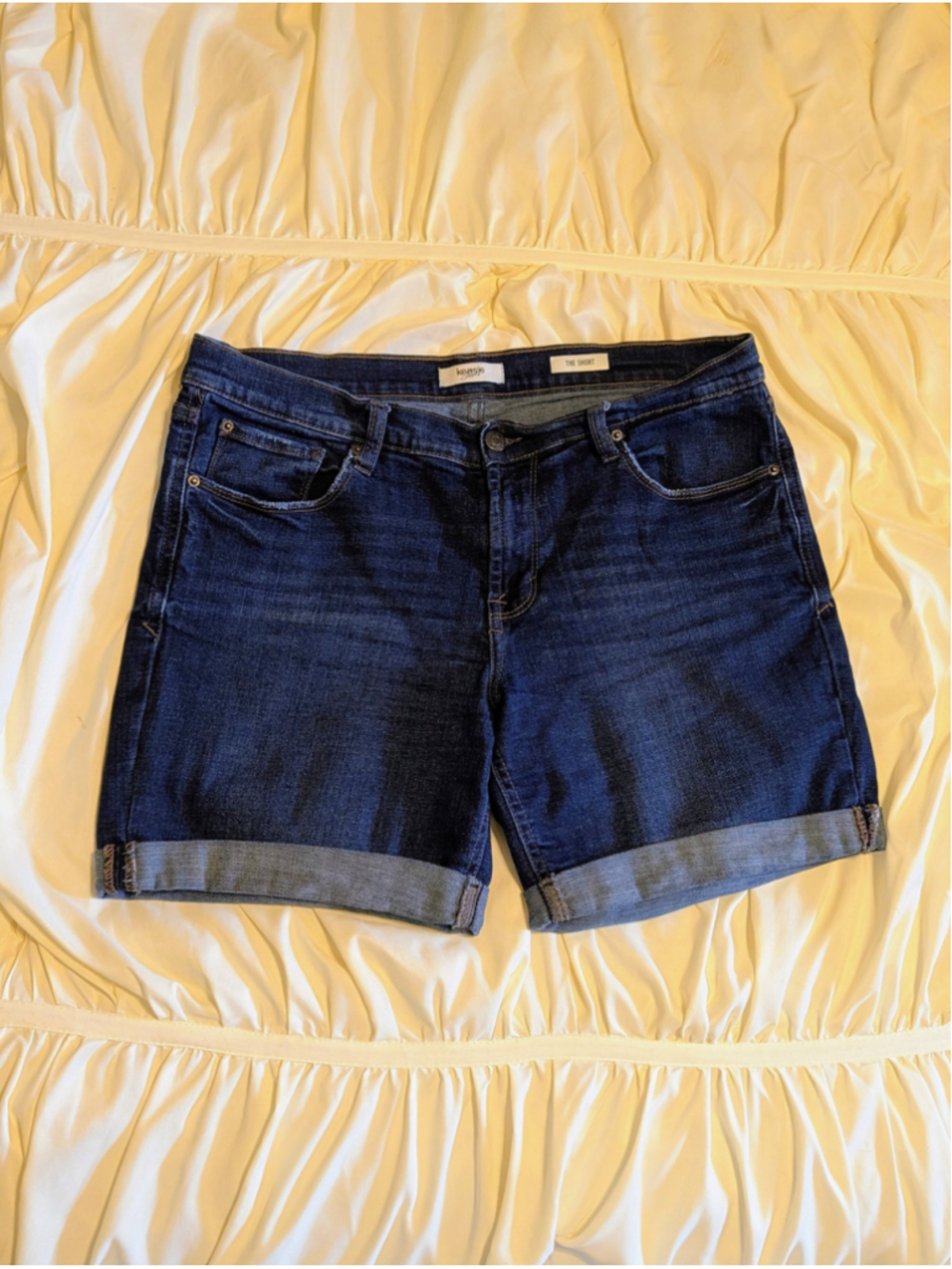 Kensie Jeans Womens Denim Shorts Size 10 Dark Wash Cuffed Stretch Mid Rise